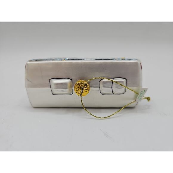 Bronner's Christmas Wonderland • Travel Trailer Glass Christmas Ornament [131] - Picture 8 of 11